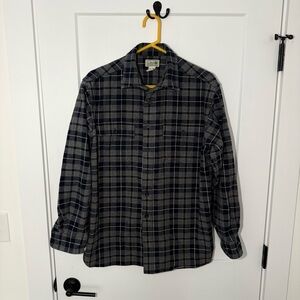 VTG L.L. Bean Chamois Flannel Shirt. Casual button down heavyweight. Preppy M